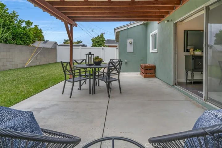 10471 Whirlaway Street, Cypress, California 90630