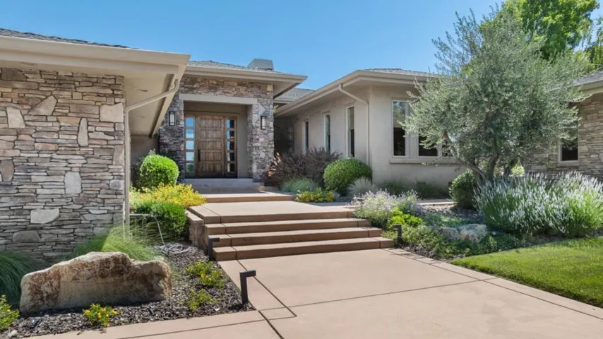 2369 Oak Creek Drive, Copperopolis, California 95228