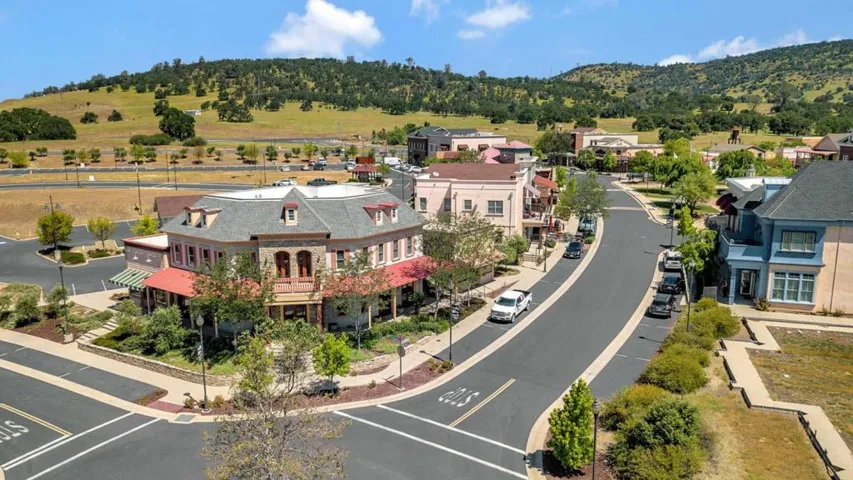 2369 Oak Creek Drive, Copperopolis, California 95228