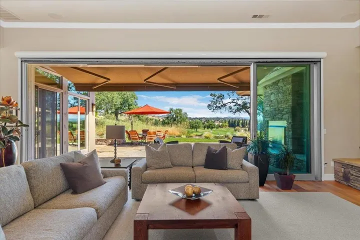 2369 Oak Creek Drive, Copperopolis, California 95228