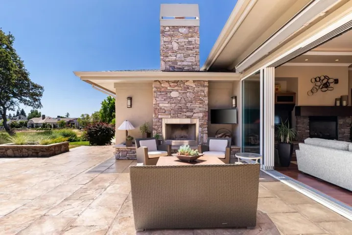 2369 Oak Creek Drive, Copperopolis, California 95228