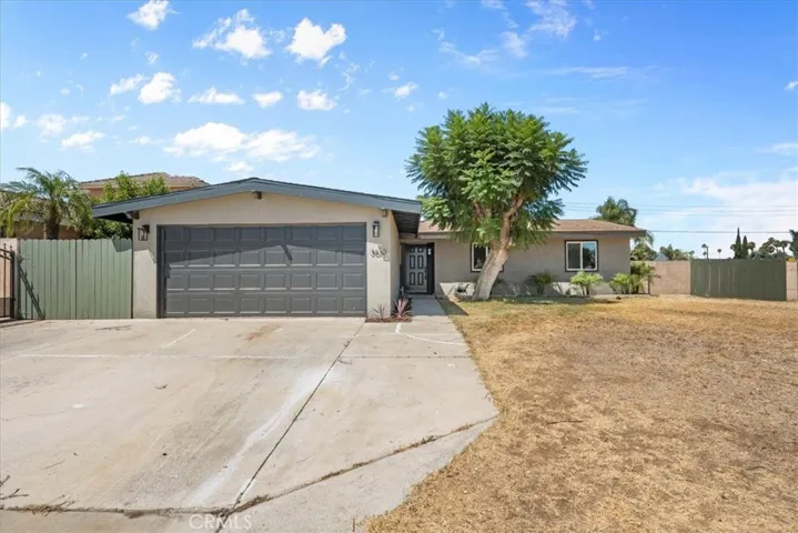 3670 Briarvale, Corona, California 92879