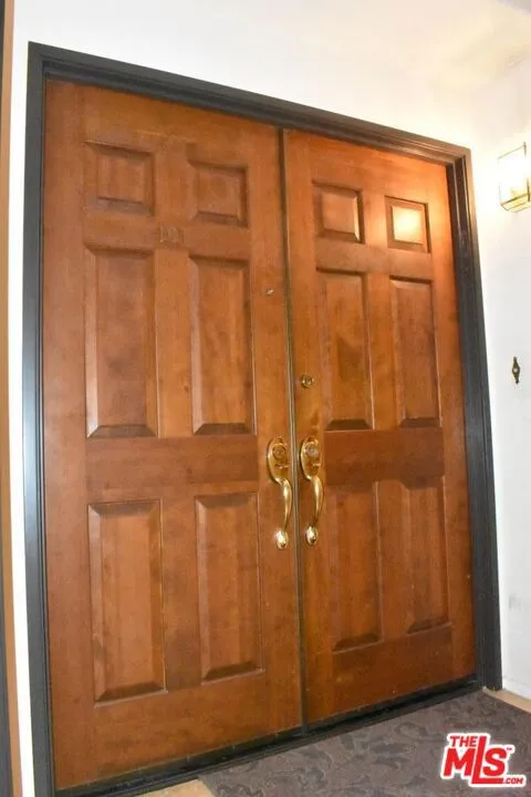Entrance - Double Doors