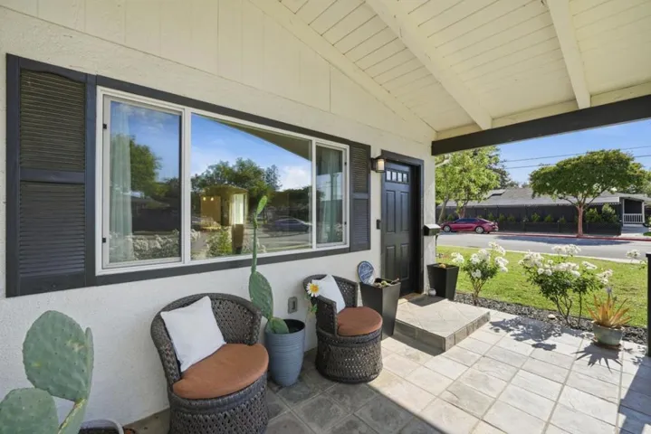 690 El Cerrito Way, Gilroy, California 95020