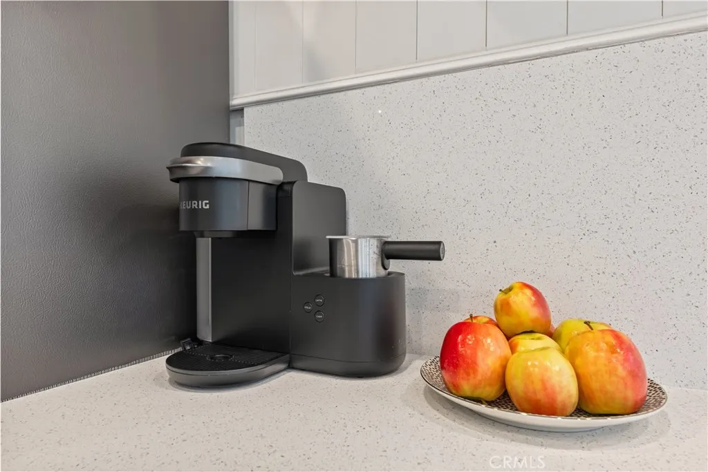 Upgraded Quartz Countertops
