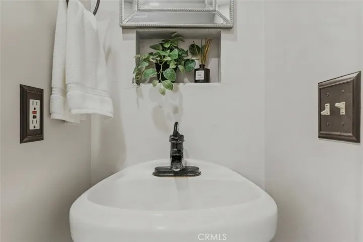 Half Bathroom Sink