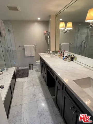 412 N Palm Drive 302, Beverly Hills, California 90210