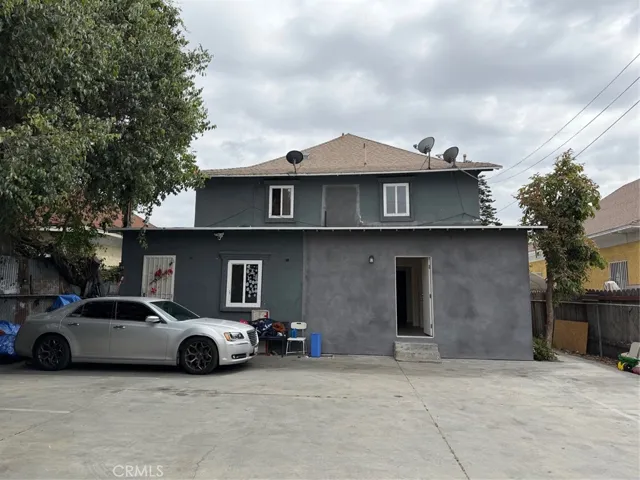 805 E 25th St, Los Angeles, California 90011