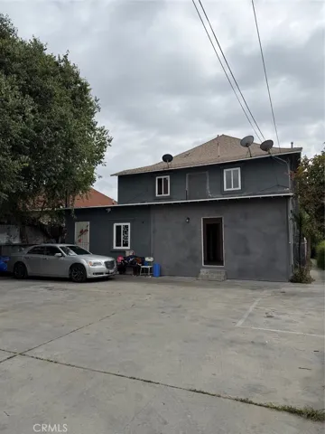 805 E 25th St, Los Angeles, California 90011