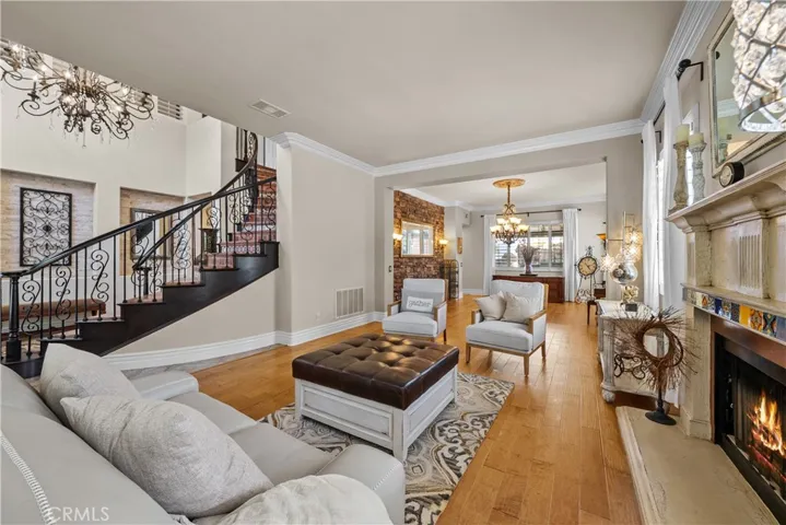 30308 Mallorca Place, Castaic, California 91384