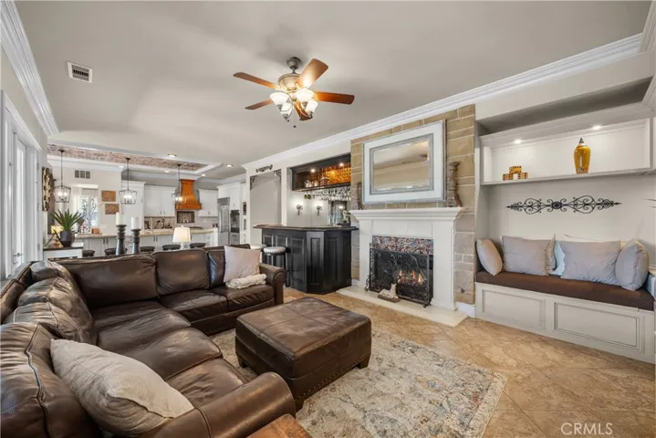 30308 Mallorca Place, Castaic, California 91384