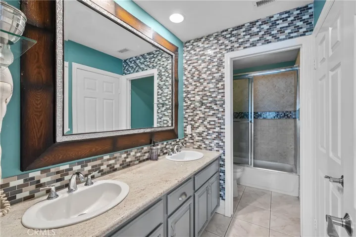 30308 Mallorca Place, Castaic, California 91384