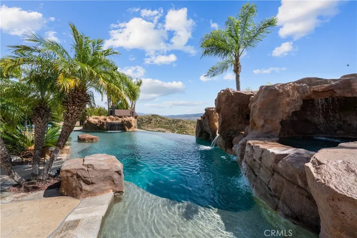 30308 Mallorca Place, Castaic, California 91384