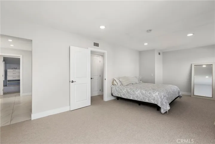 20082 Mayport Lane, Huntington Beach, California 92646