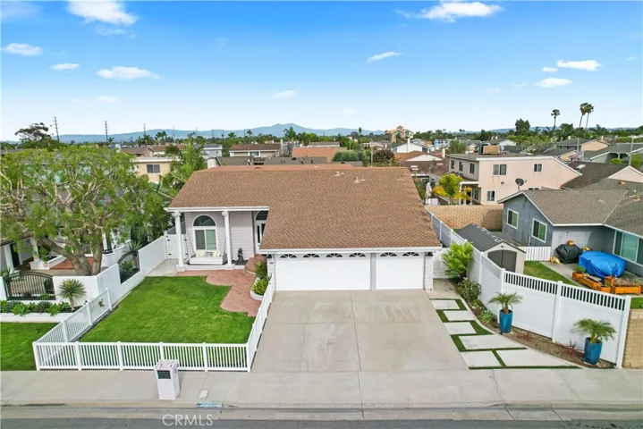 20082 Mayport Lane, Huntington Beach, California 92646