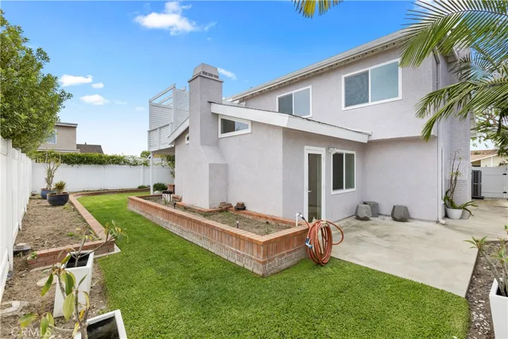 20082 Mayport Lane, Huntington Beach, California 92646