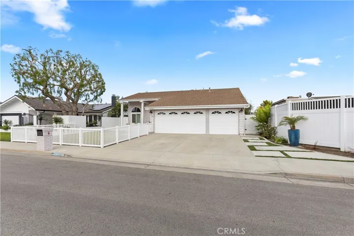20082 Mayport Lane, Huntington Beach, California 92646
