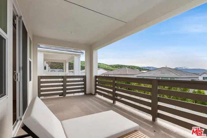 18130 Radiance Lane, Santa Clarita, California 91350