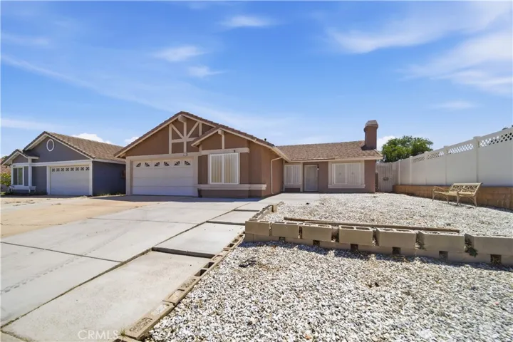 14211 La Mirada St, Victorville, California 92392