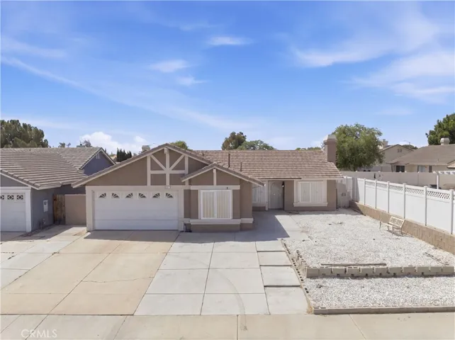 14211 La Mirada St, Victorville, California 92392