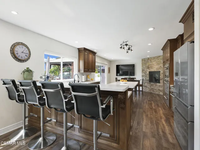 Full breakfast bar