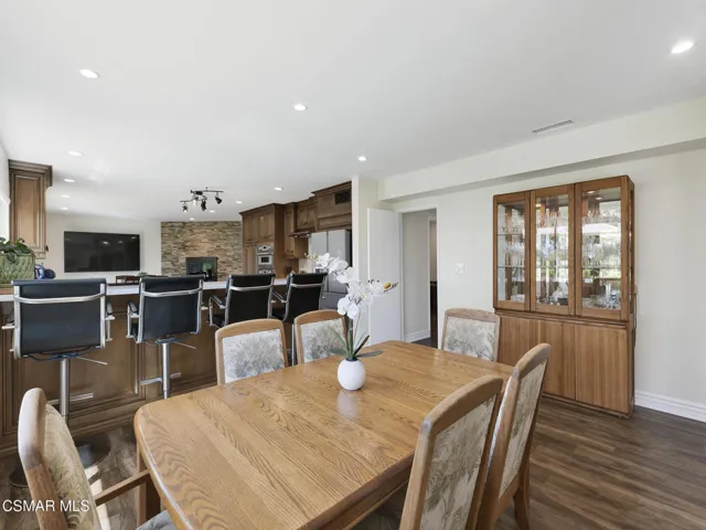 Open kitchen