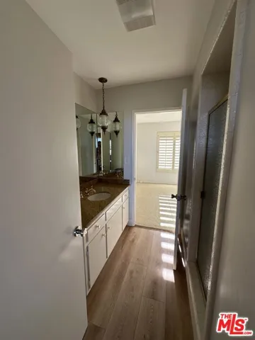 1212 Roberto Lane, Los Angeles, California 90077