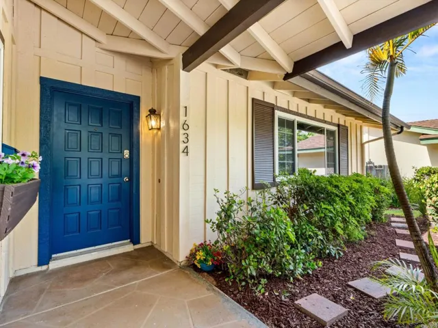 1634 Boyle Avenue, Escondido, California 92027