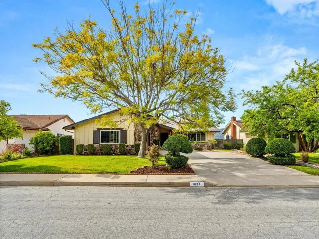 1634 Boyle Avenue, Escondido, California 92027