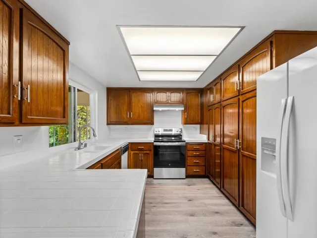1634 Boyle Avenue, Escondido, California 92027