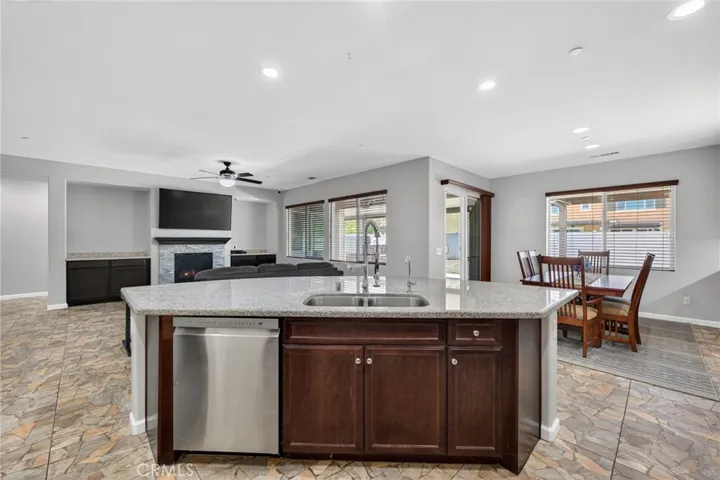 28800 Mahogany Trail Way, Menifee, California 92584