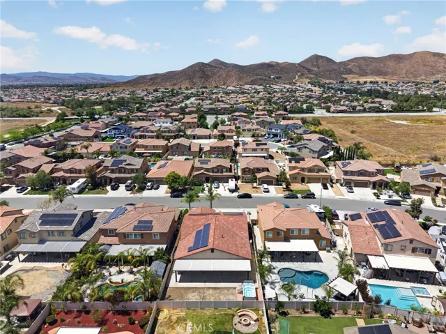 28800 Mahogany Trail Way, Menifee, California 92584