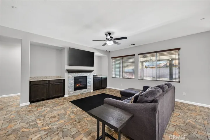 28800 Mahogany Trail Way, Menifee, California 92584