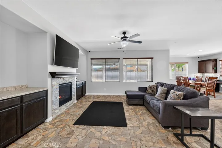 28800 Mahogany Trail Way, Menifee, California 92584