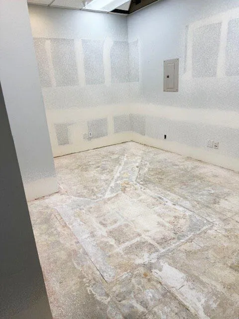 Small room Ste 11
