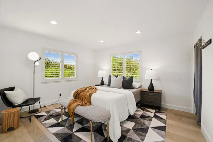 1130 Chula Vista Drive, Belmont, California 94002