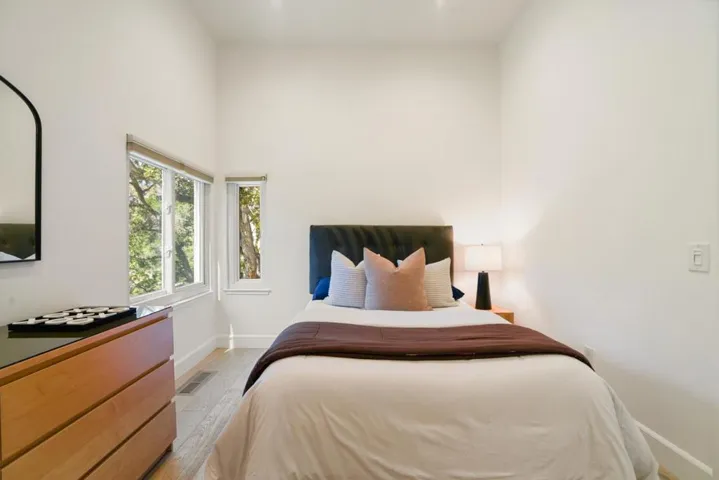1130 Chula Vista Drive, Belmont, California 94002