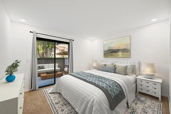 https://zimg.paragon.ice.com/ParagonImages/Property/PA/SDMLS/-521926/7/533/400/62ab815e86923b6049d48992114a85a3/3/c28b0bb0c8d6a3bcfa93fa17a264f73e/-521926-b5e4d09e-81c6-481c-8ccb-c32802babc4a.JPG