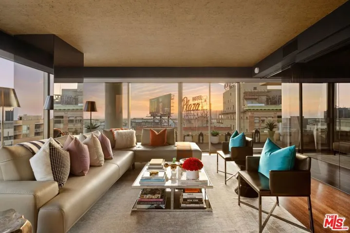6250 Hollywood Boulevard 14h, Los Angeles, California 90028
