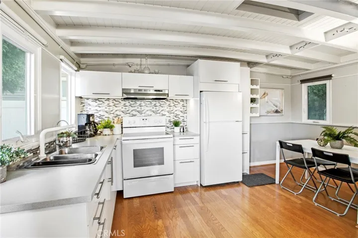 1225 S Leland, San Pedro, California 90731