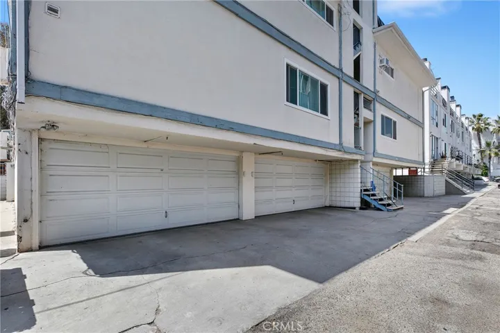 3512 Pacific Avenue 2, Los Angeles, California 90292