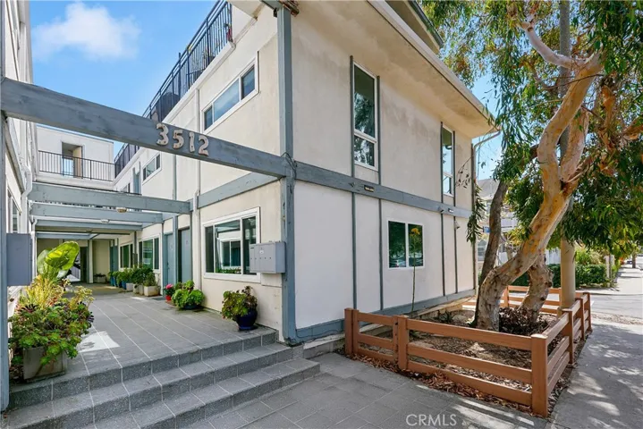 3512 Pacific Avenue 2, Los Angeles, California 90292