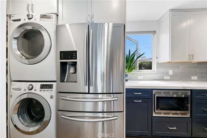 3512 Pacific Avenue 2, Los Angeles, California 90292