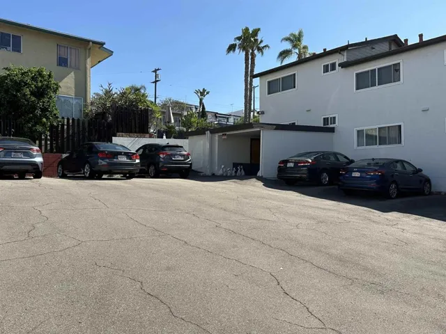 2921 Columbia Street, San Diego, California 92110