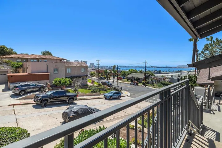 2921 Columbia Street, San Diego, California 92110