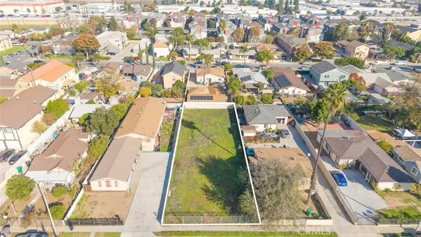 1243 E Street, Corona, California 92882 — photo 4