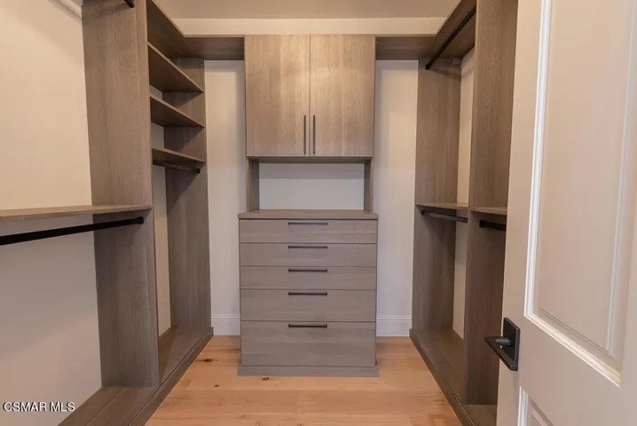 CROMBIE-27