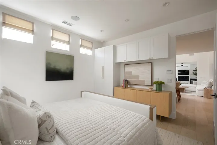 1/2 Fernleaf Avenue, Corona Del Mar, California 92625