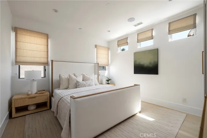 1/2 Fernleaf Avenue, Corona Del Mar, California 92625