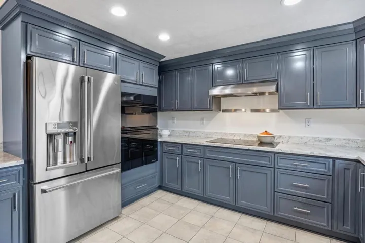 523 Elk Ridge 6, San Jose, California 95136